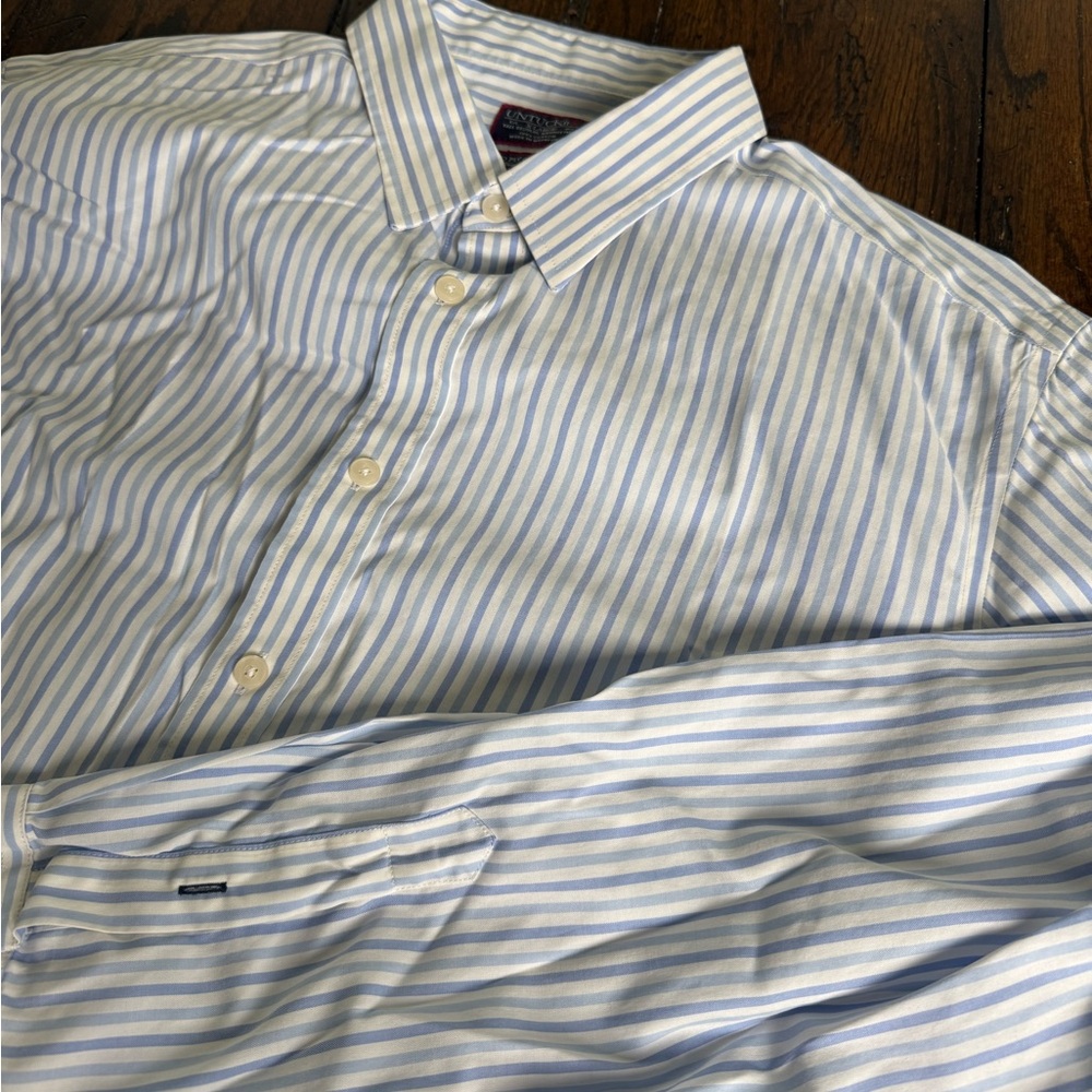 UNTUCKit Light Blue and White‎ Striped Dress Shirt